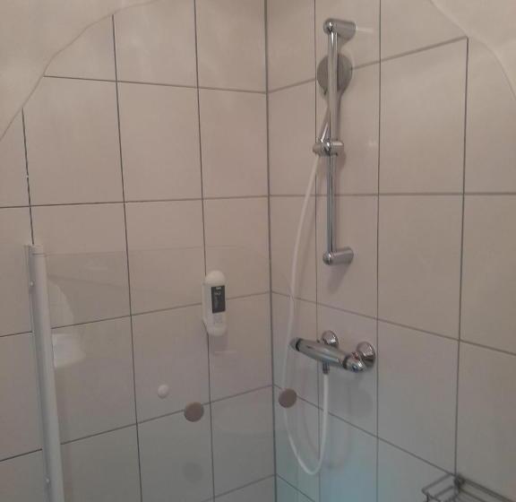 Quarto Estandar, Gästehaus Krone