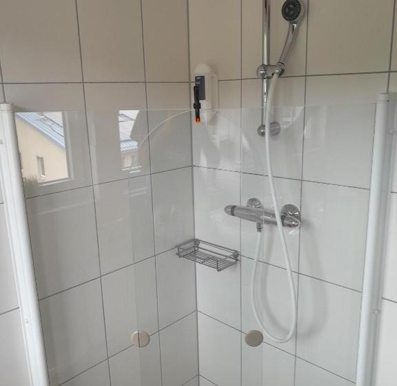 Quarto Estandar Vista Jardim, Gästehaus Krone