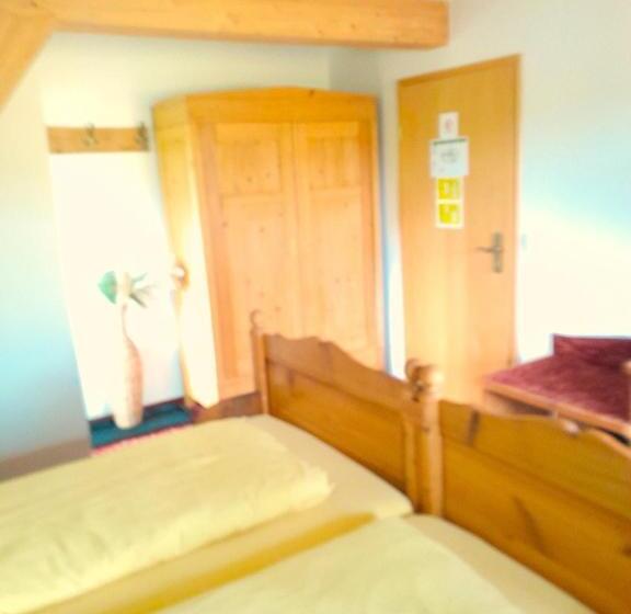 Quarto Estandar Vista Jardim, Gästehaus Krone