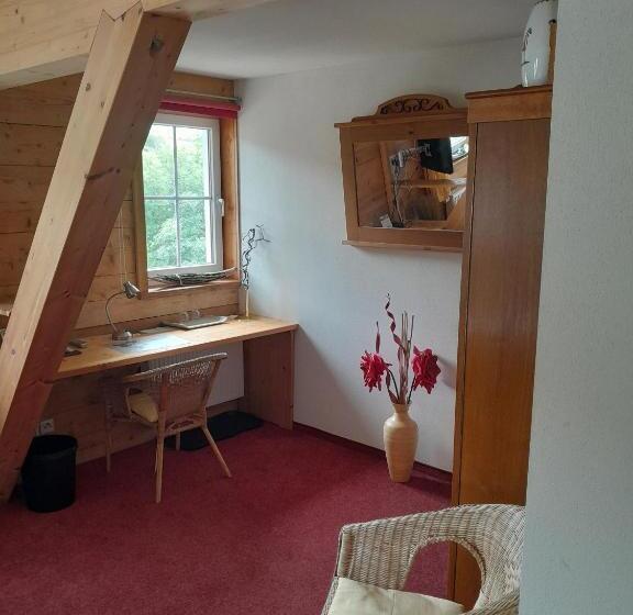 Quarto Superior, Gästehaus Krone