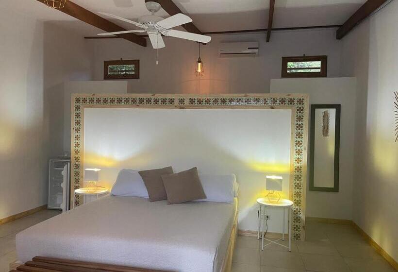 חדר דלוקס, Indalo Adults Only