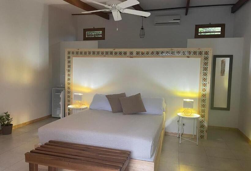 Quarto Deluxe, Indalo Adults Only