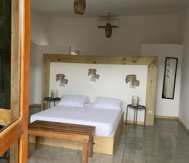 חדר סופריור, Indalo Adults Only