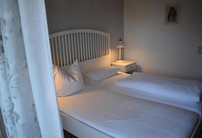 标准间带阳台, Kamps