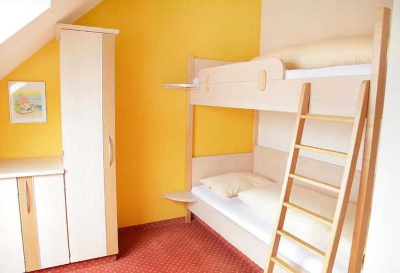 Апартаменты 2 Спальни, Köhlers Krone