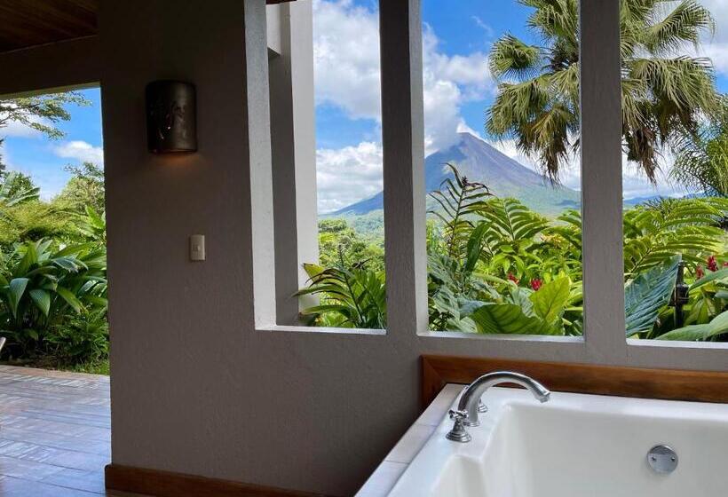 디럭스 스위트, Lost Iguana Resort And Spa