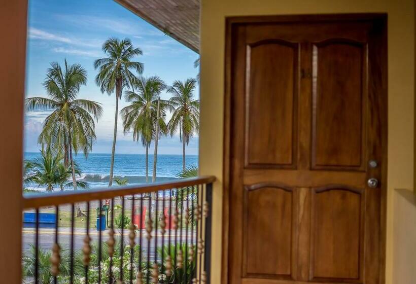 غرفة قياسية مطلّة علي البحر, Manuel Antonio