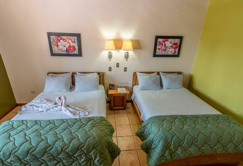 غرفة قياسية مطلّة علي البحر, Manuel Antonio