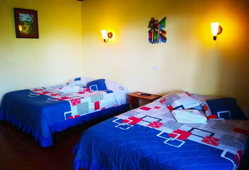 Quarto Estandar com Terraço, Monteverde Ecolodge