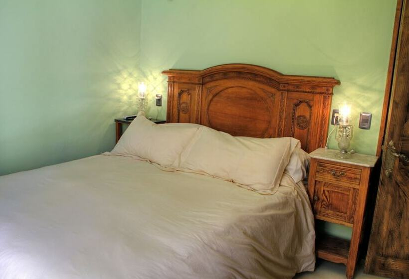 주니어 스위트, Neike Boutique