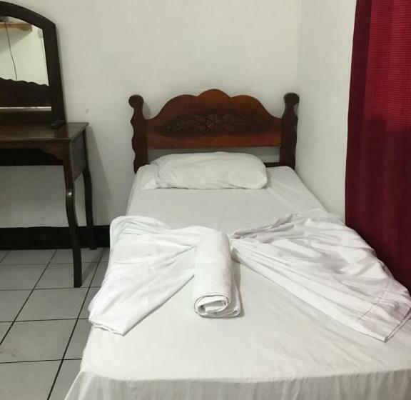 חדר סטנדרט, Ometepetl