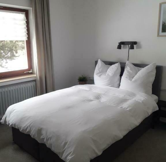 غرفة أساسية, Pension Orketal