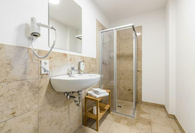 חדר סופריור, Riemhofer Alter Schlachthof