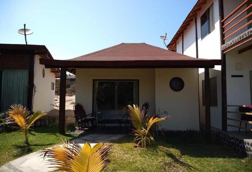 غرفة قياسية ثلاثية مطلة علي الحديقة, Villa Sirena