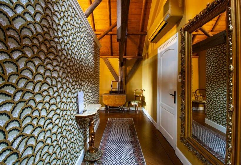 سوییت, Villa Veertien