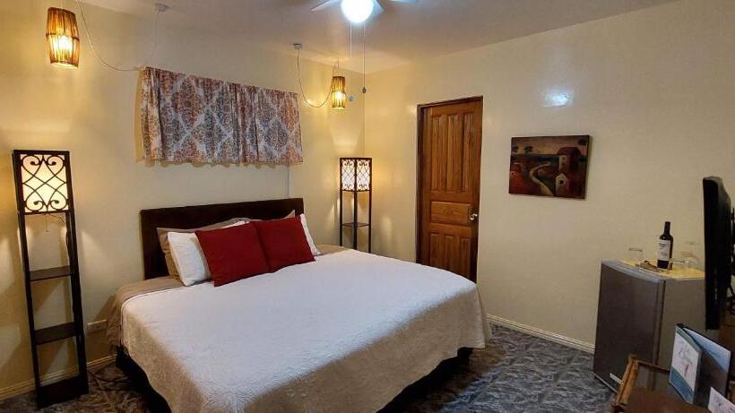 غرفة قياسية سرير كينج, Vista Canyon Inn