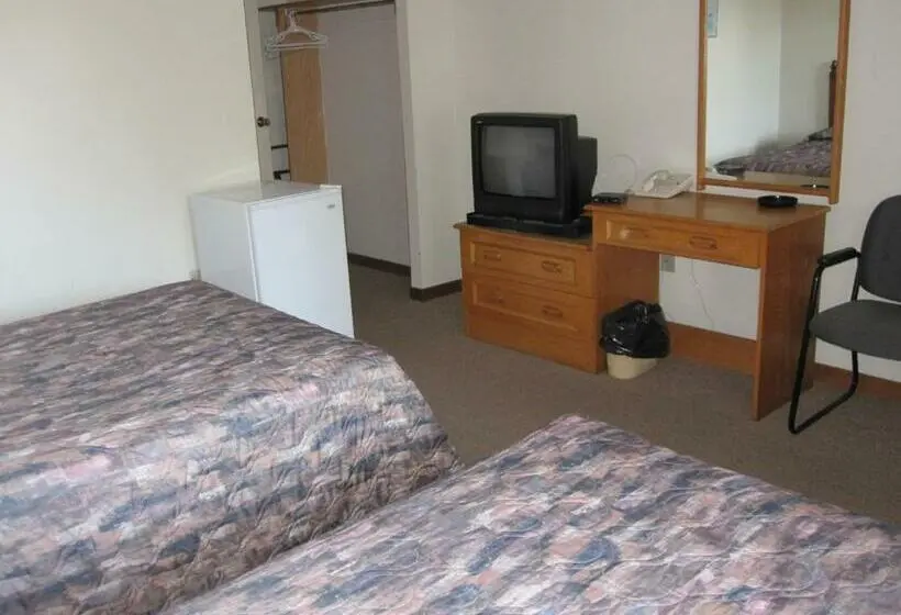 Standard-huone 2 Parivuodetta, Clarkson Village Motel, 1815 Lakeshore Rd West Mississauga