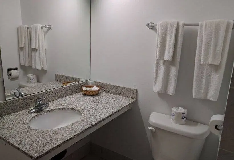Standard-huone, Franklin Motel, Tent & Trailer Park