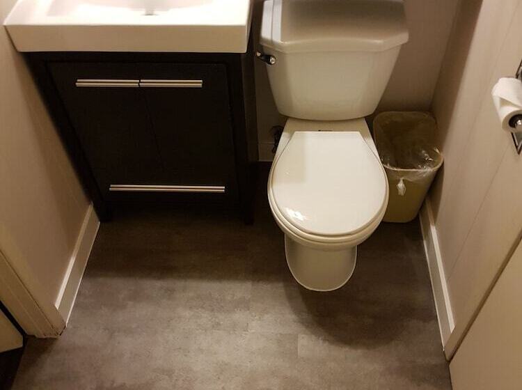 חדר משפחתי, Holiday Motel & Rv Resort