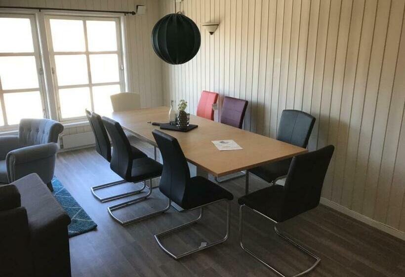 이코노미 싱글 룸, Bardufosstun