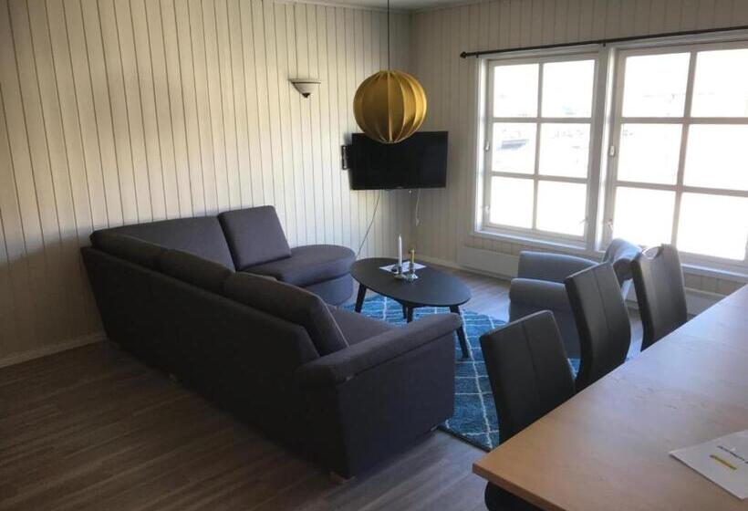 이코노미 룸, Bardufosstun