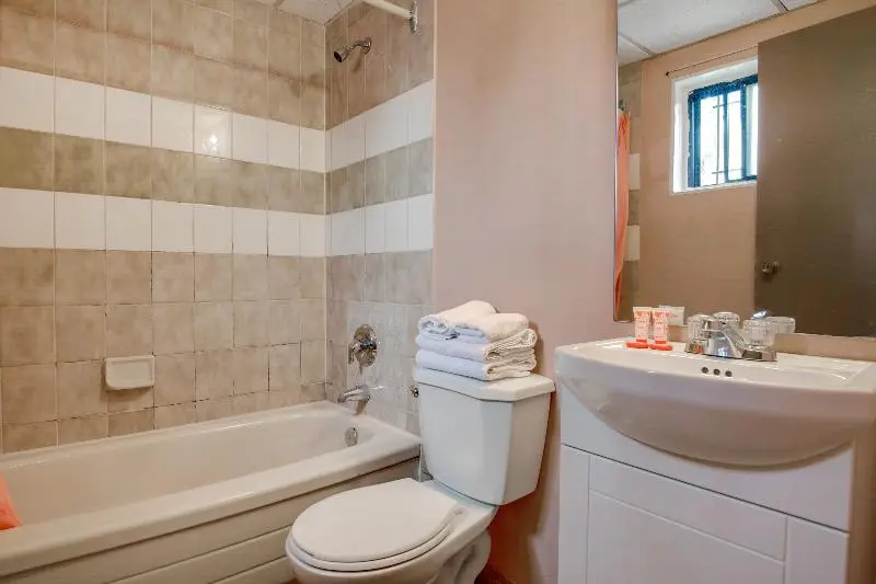اتاق استاندارد, Blackstone Inn