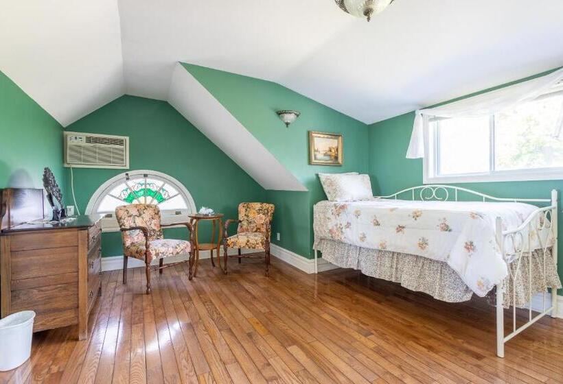 디럭스 룸, Chestnut Inn