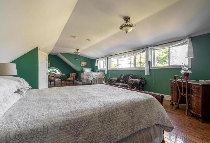 디럭스 룸, Chestnut Inn