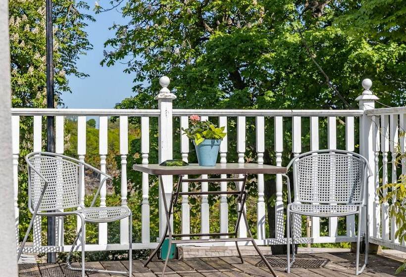 스탠다드 룸 킹사이즈 침대, Chestnut Inn