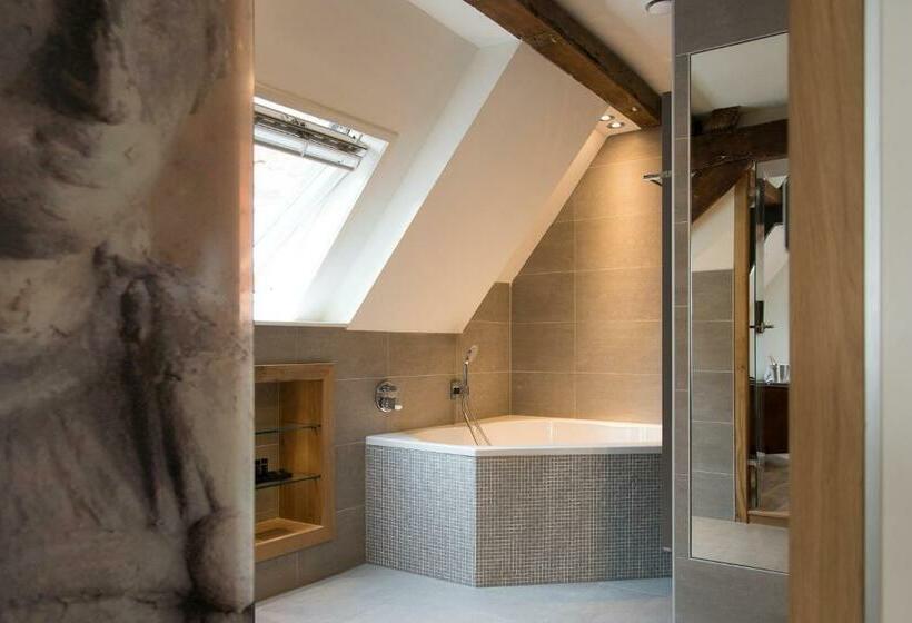 디럭스 룸, De Heeren