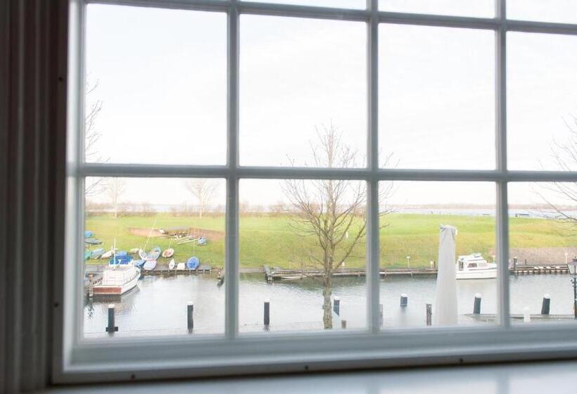 디럭스 스위트, De Heeren