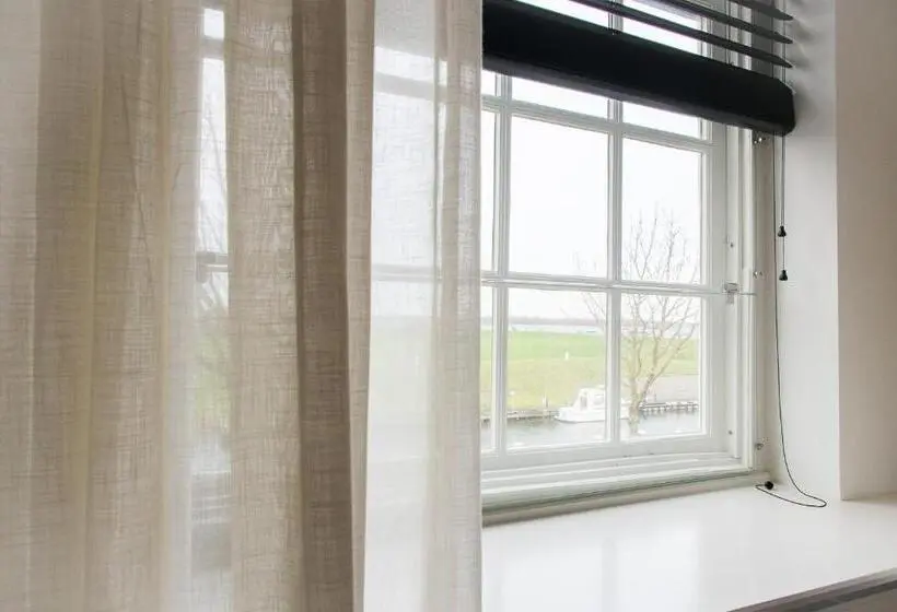 Habitación Deluxe con Balcón, De Heeren