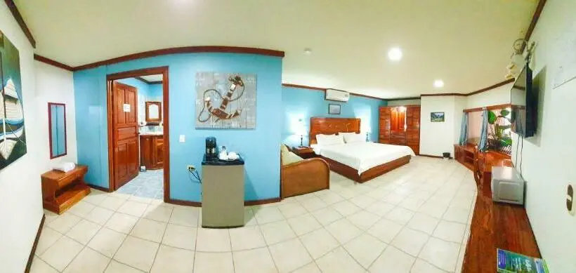 اتاق استاندارد با تخت بزرگ, Fish Hook Marina