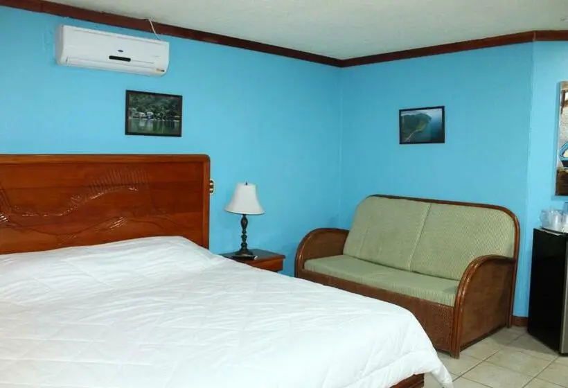 اتاق استاندارد با تخت بزرگ, Fish Hook Marina