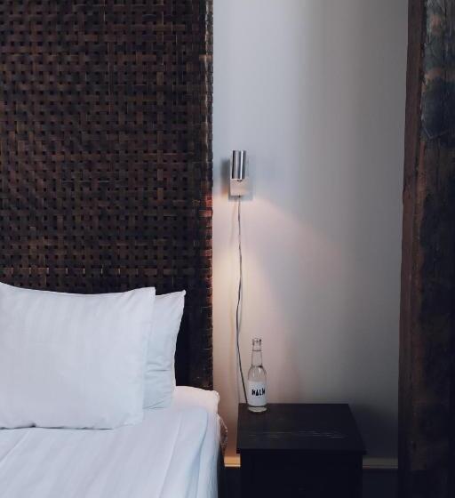 수피리어 룸, Kalk