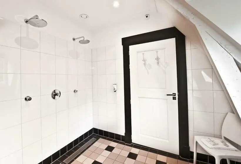 スイート, Landgoed Huize Bergen Den Bosch  Vught