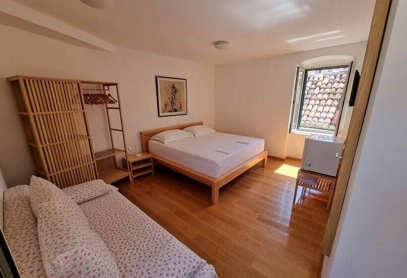 اتاق لوکس, Malena Palace Experience