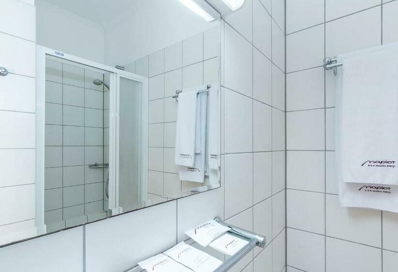 标准间, Mariot Medical Center