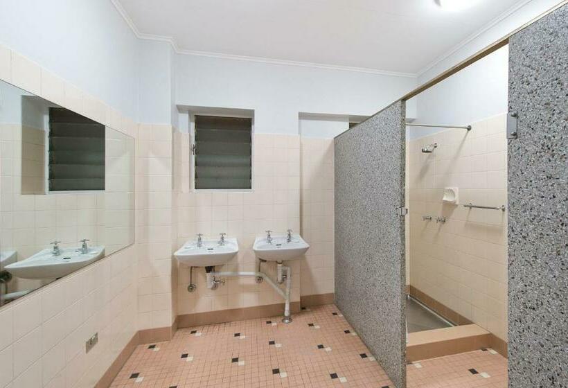 اتاق اکونومی با حمام مشترک, Prince Of Wales