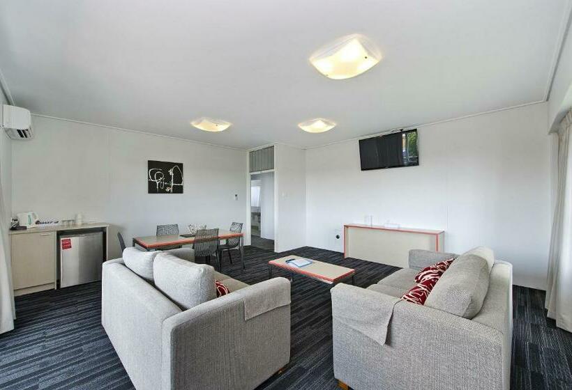 آپارتمان 2 خوابه, Prince Of Wales