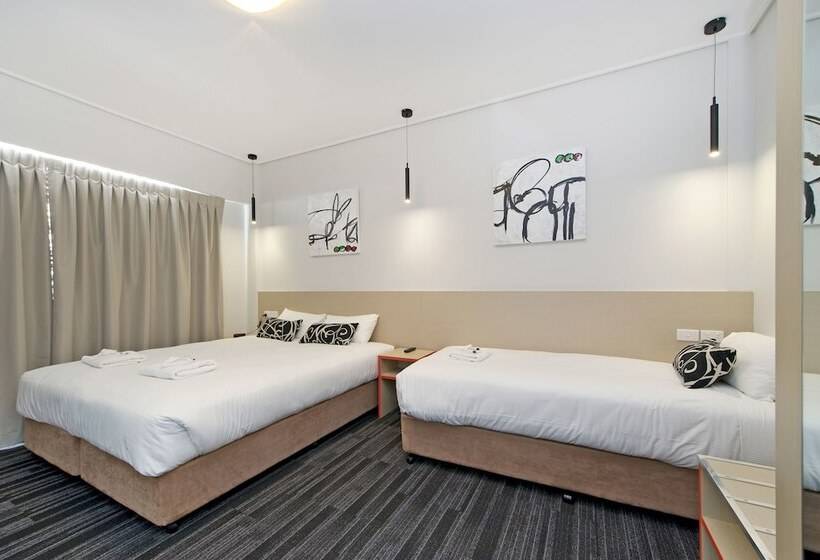 استودیوی استاندارد, Prince Of Wales