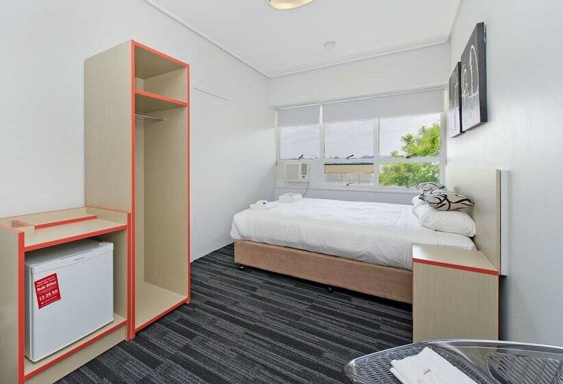 اتاق اکونومی با حمام مشترک, Prince Of Wales