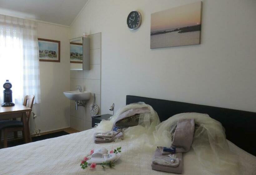 חדר סטנדרט, Rene's B&b