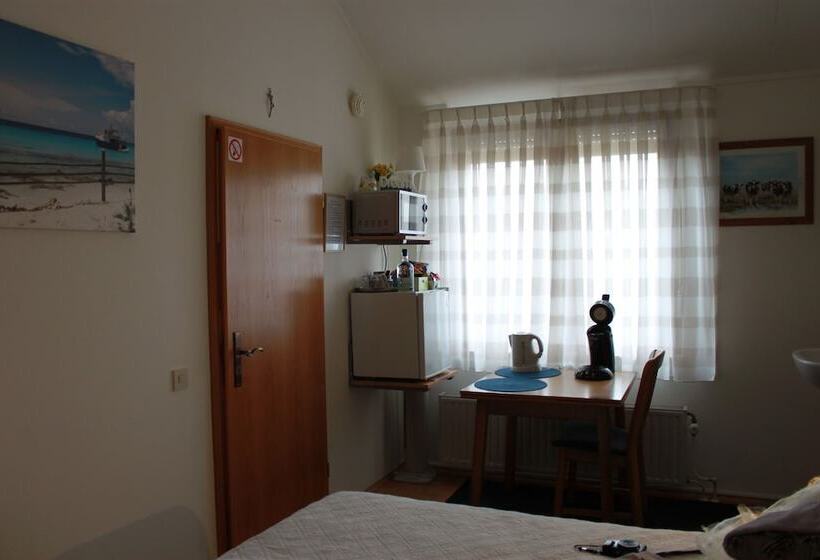 חדר סטנדרט, Rene's B&b