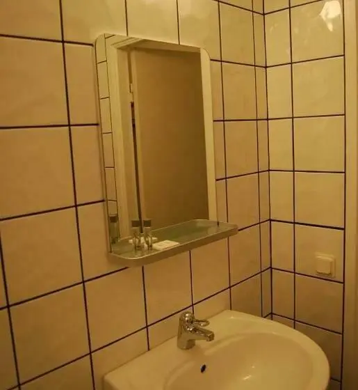 デラックスルーム, Vilan I Orbaden