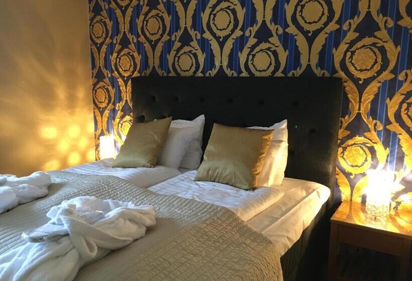 キングサイズベッドのスイートルーム, Wictoria