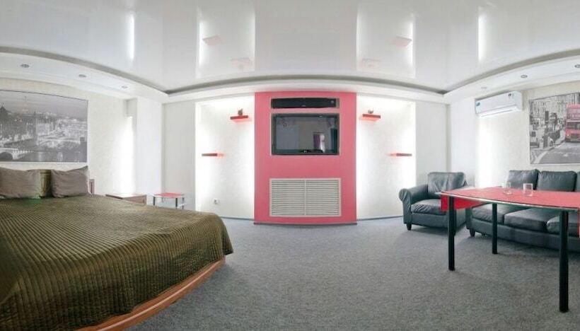 스위트, Lait Hotel On Bebelya