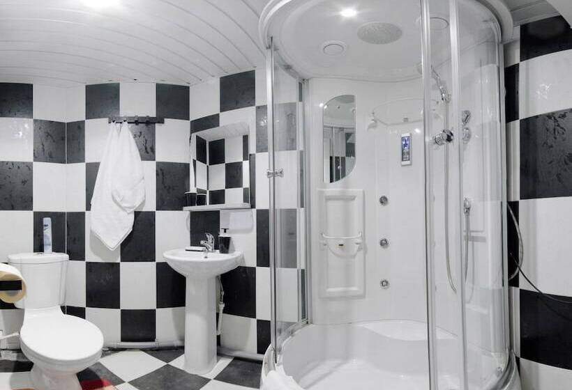 이코노미 룸, Lait Hotel On Bebelya