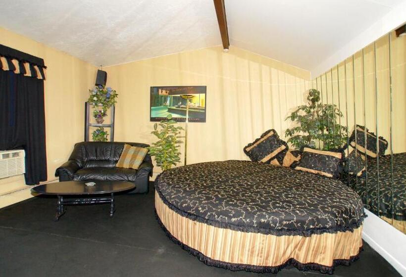 Люкс, Motel Iberville
