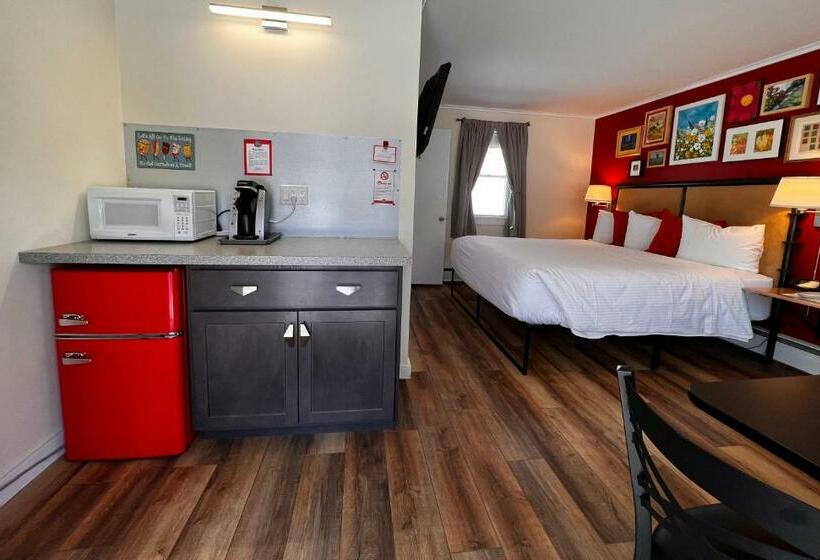 اتاق استاندارد با تخت بزرگ, Sleep Woodstock Motel